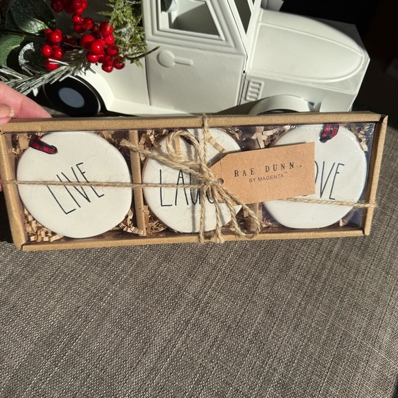 NEW 3 Pc SET Rae Dunno Adorable White Ceramic Ornaments - LIVE - LOVE - LAUGH - Picture 4 of 8